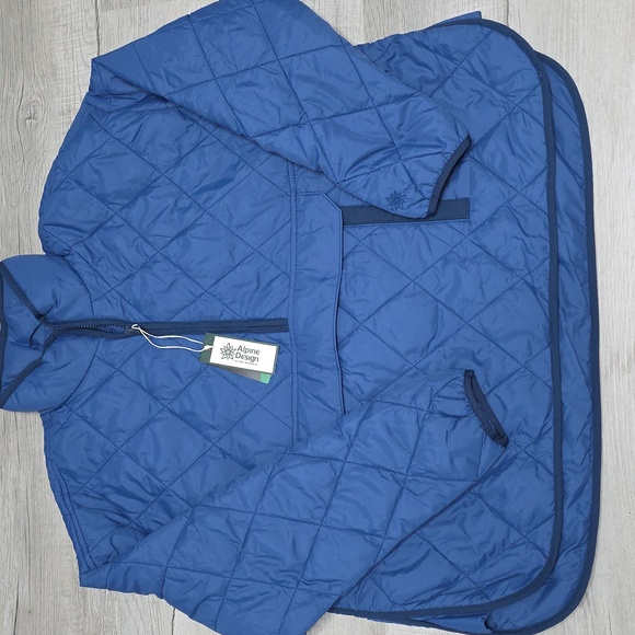 NWT Womens Alpine Design Quilted Pullover- Color Mountain Lake - Picture 4 of 4